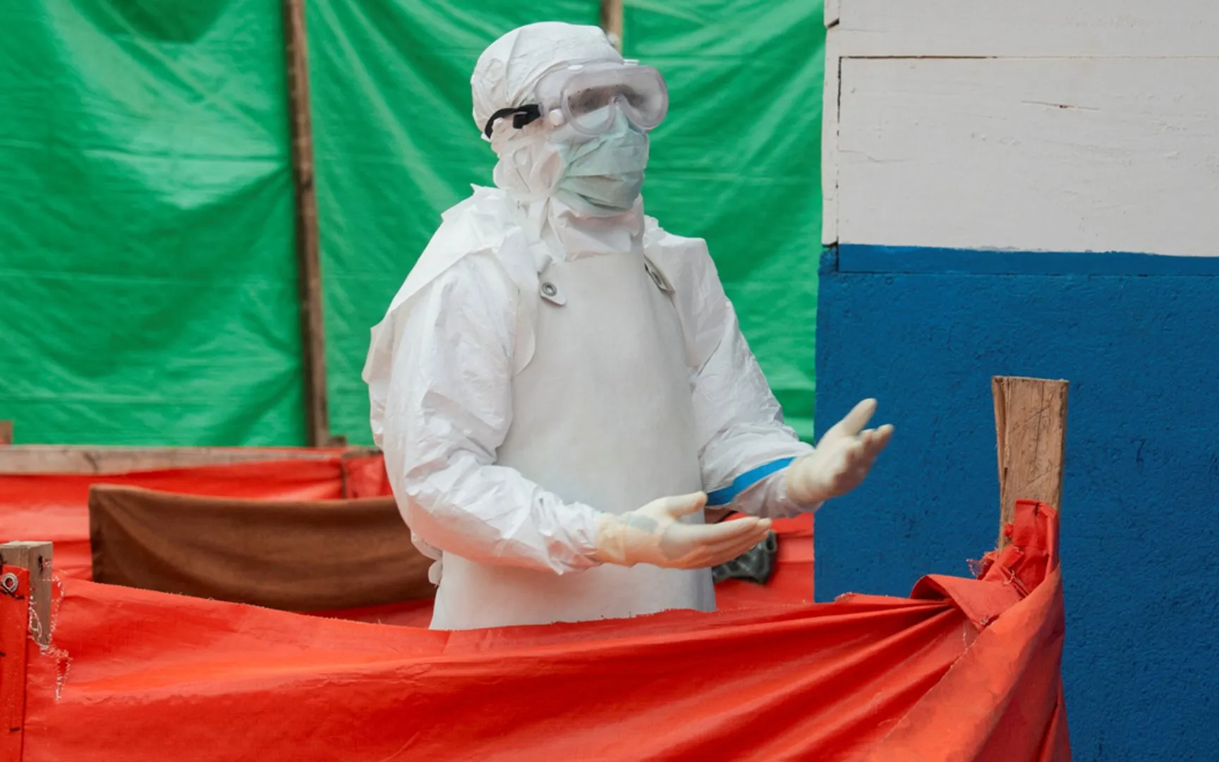 Эбола распространилась на седьмую провинцию ДРК, несмотря на заявления властей о снижении заболеваемости