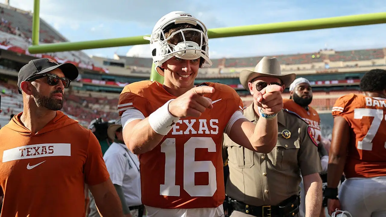 Texas против Ohio State: больше чем реванш и барбекю в эпицентре студенческого футбола