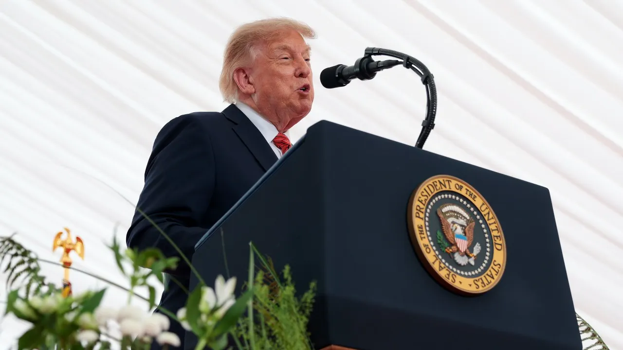 Трамп заявил, что был бы рад объединению Ирландии