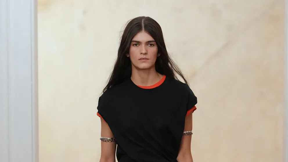 Коллекция Eckhaus Latta Ready-to-Wear Весна 2027 | Vogue