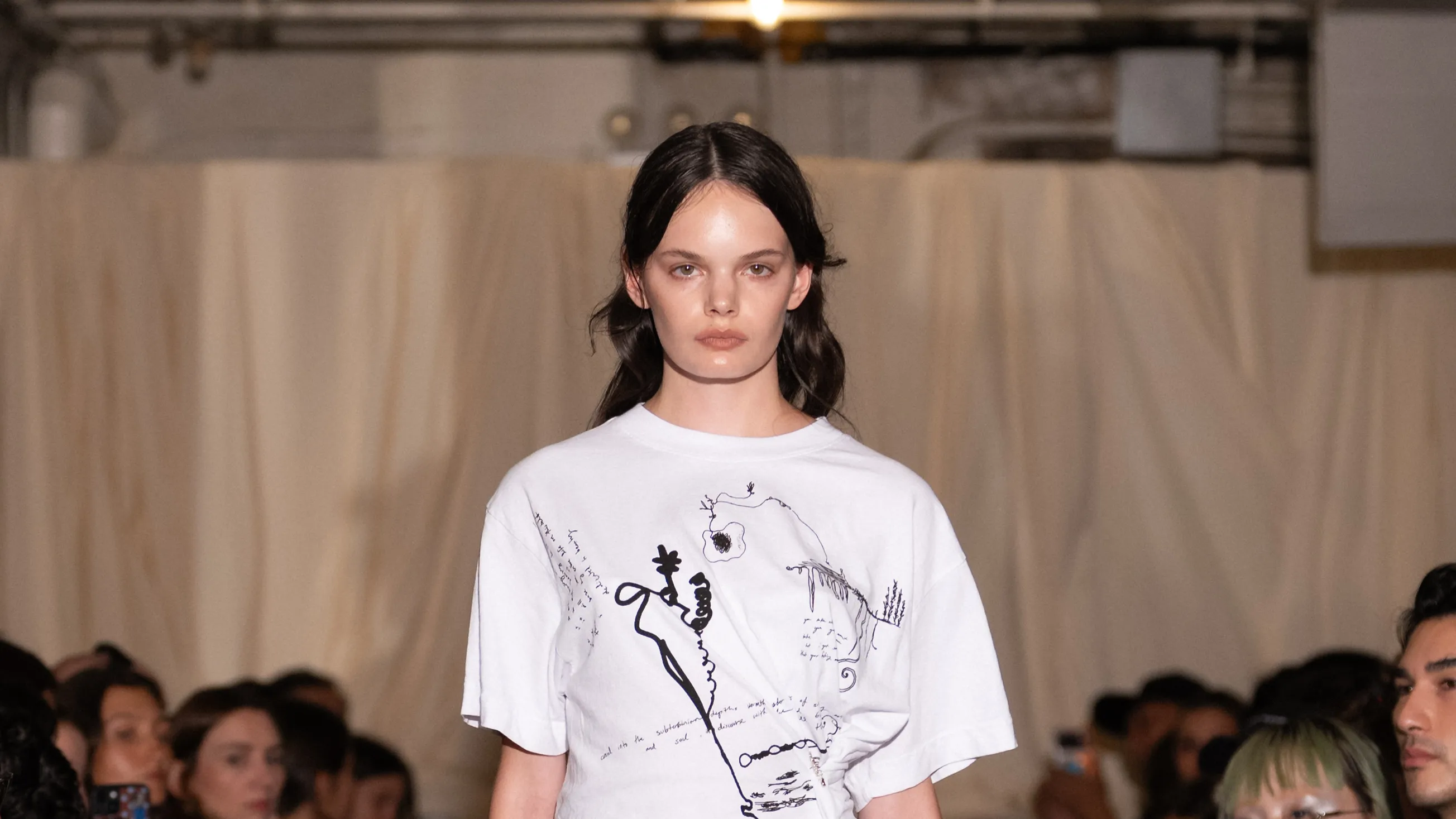 Коллекция Zoe Gustavia Anna Whalen Весна 2027 Ready-to-Wear | Vogue